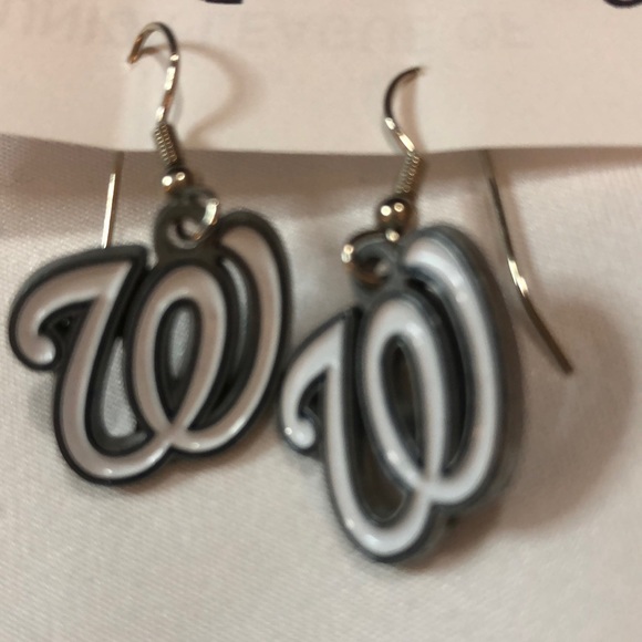 Washington nationals, baseball logo W earrings with hook MLB - Picture 1 of 2
